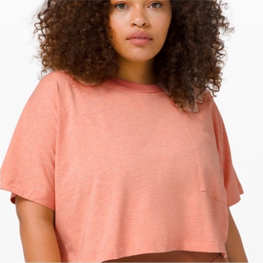 Lululemon Check The Box Short Sleeve crop oversized pocket tee size 6 in‎ EUC